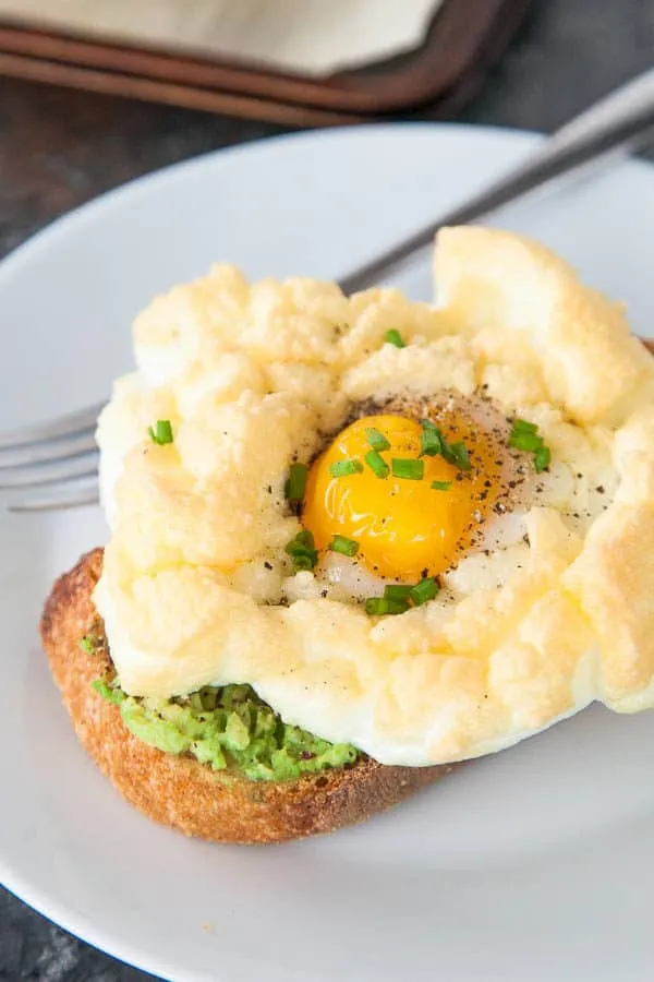 Cloudy Fluffy Eggs - tertiary view